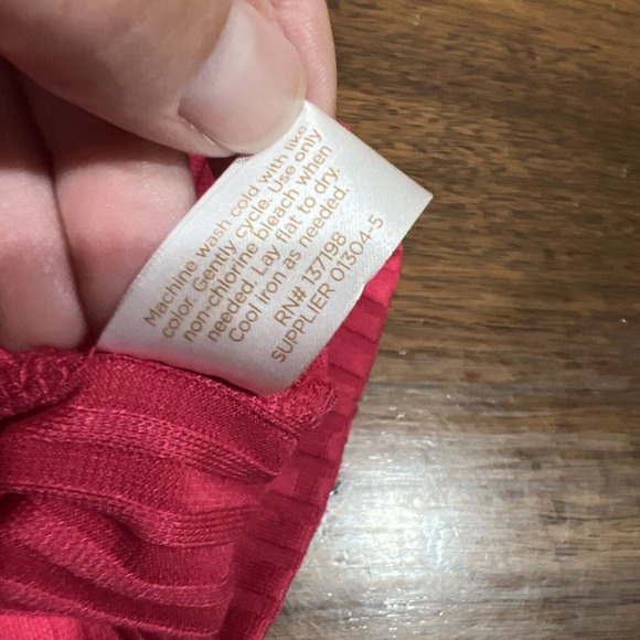 Decree Top Women’s‎ Medium Hot Pink Short Sleeve Scoop Neck Ribbed Stretch Top - Picture 8 of 14